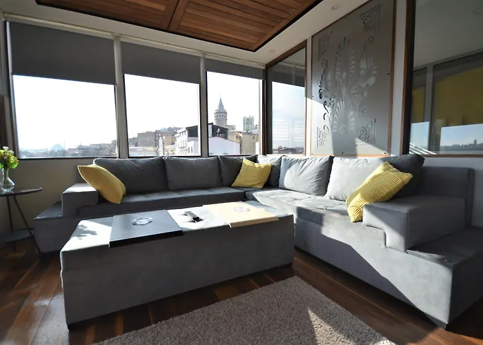 Uenver Galata Istanboel