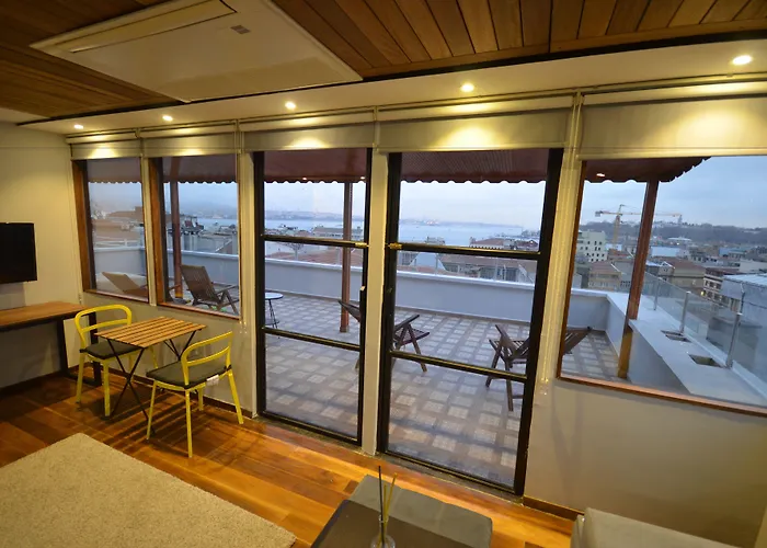 Uenver Galata Aparthotel