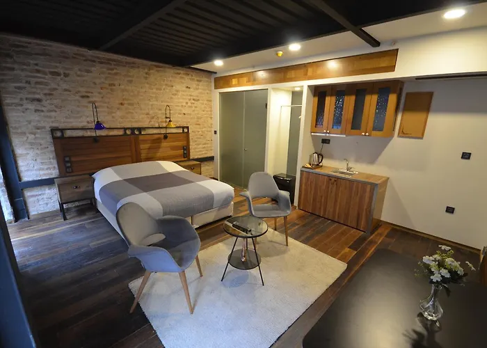 Uenver Galata Aparthotel 3*