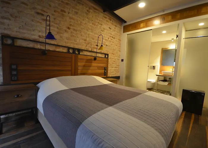 Aparthotel Uenver Galata 3*