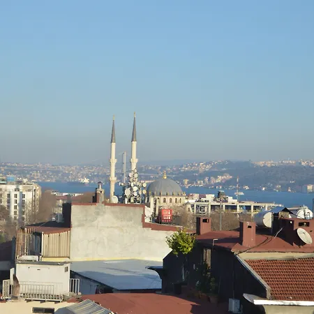 Uenver Galata Lägenhetshotell 3*