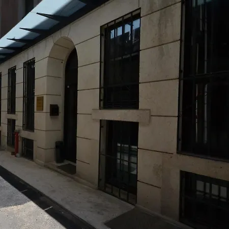 Uenver Galata Lägenhetshotell 3*